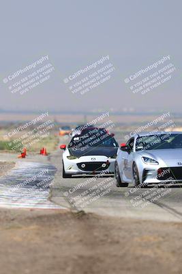 media/Sep-20-2025-Extreme Speed (Sat) [[1fcc23683c]]/Orange (Mid Intermediate)/Session 2 (Sunrise)/